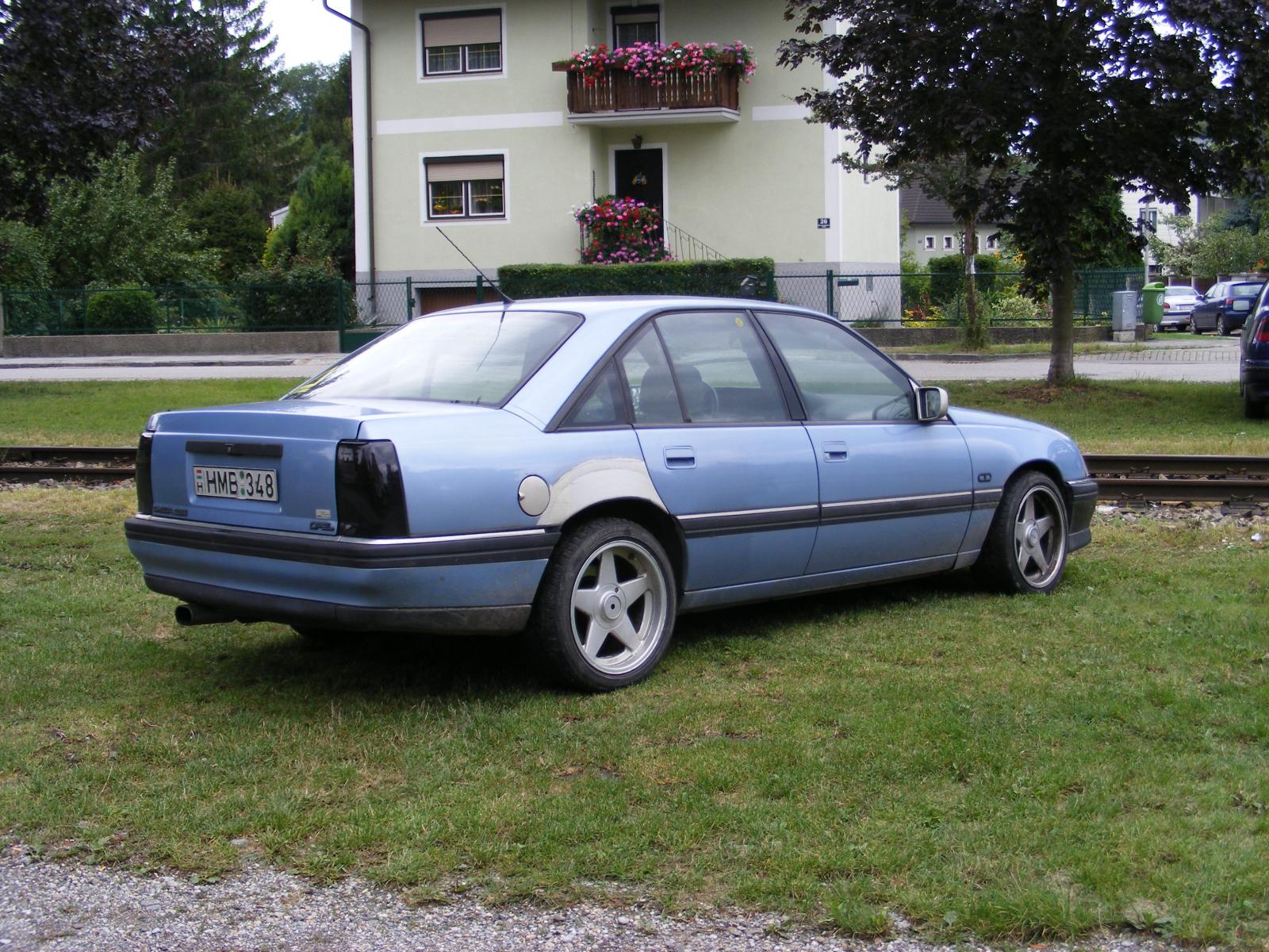 Opel Omega