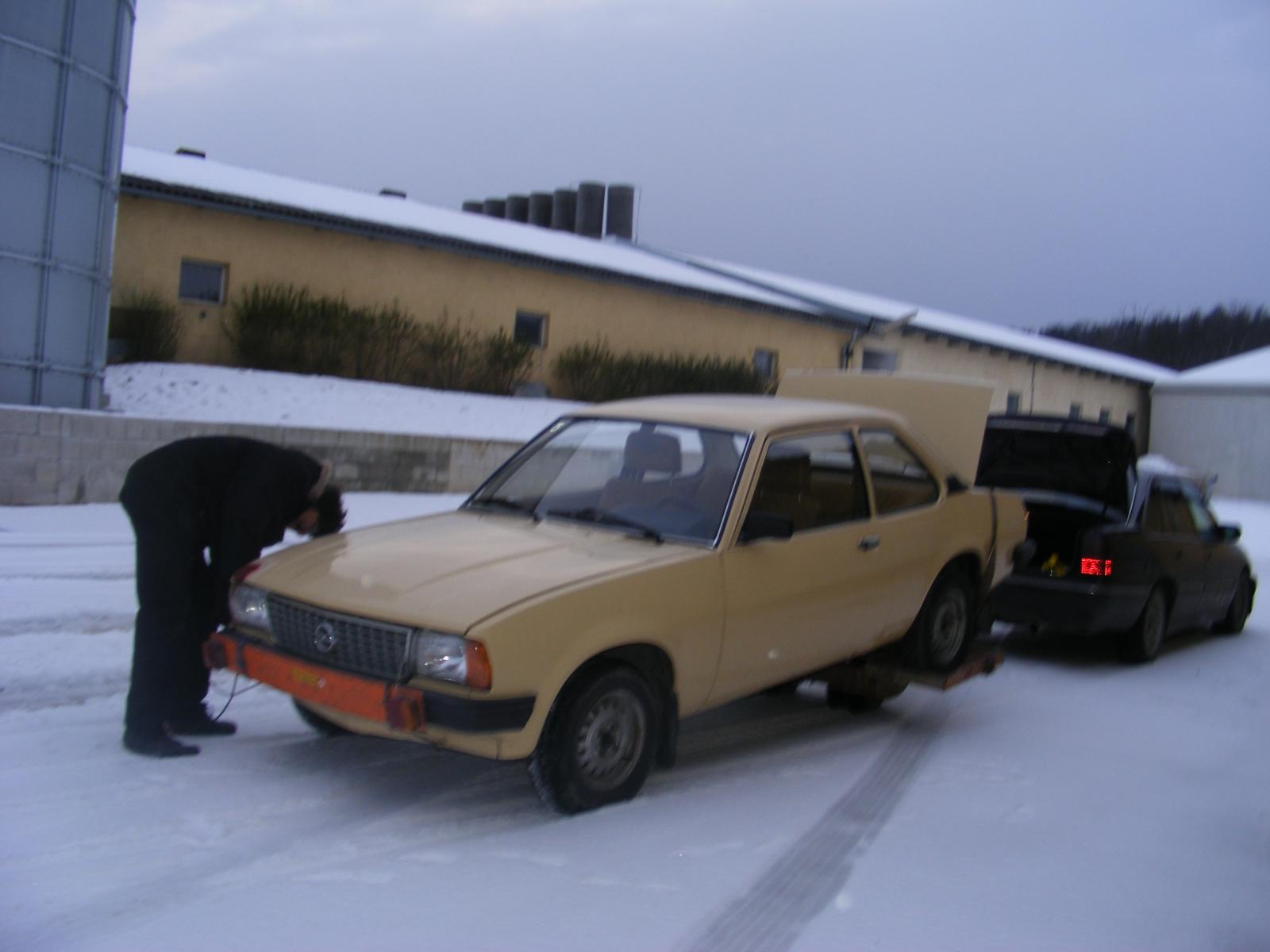 Uj jöveveny Ascona 19s