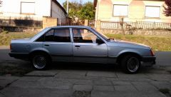 Opel Rekord 2.0E 1983