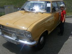 Opel_Legendak_talalkozasa_2012_86.jpg