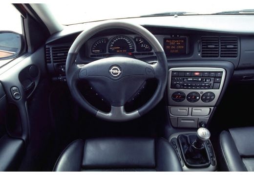 Опель вектра б 1 и 8. Opel Vectra b 2000 салон. Opel Vectra b 1.6. Opel Vectra 1999 1.8. Опель Вектра 1.6 1996.