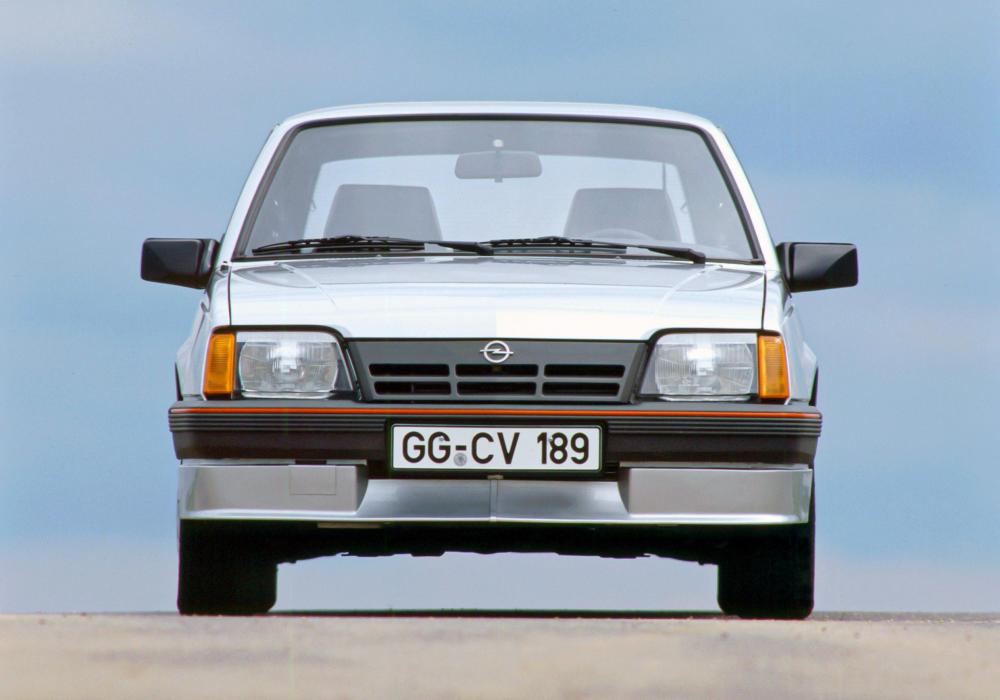 06-Opel-Ascona-17598.jpg